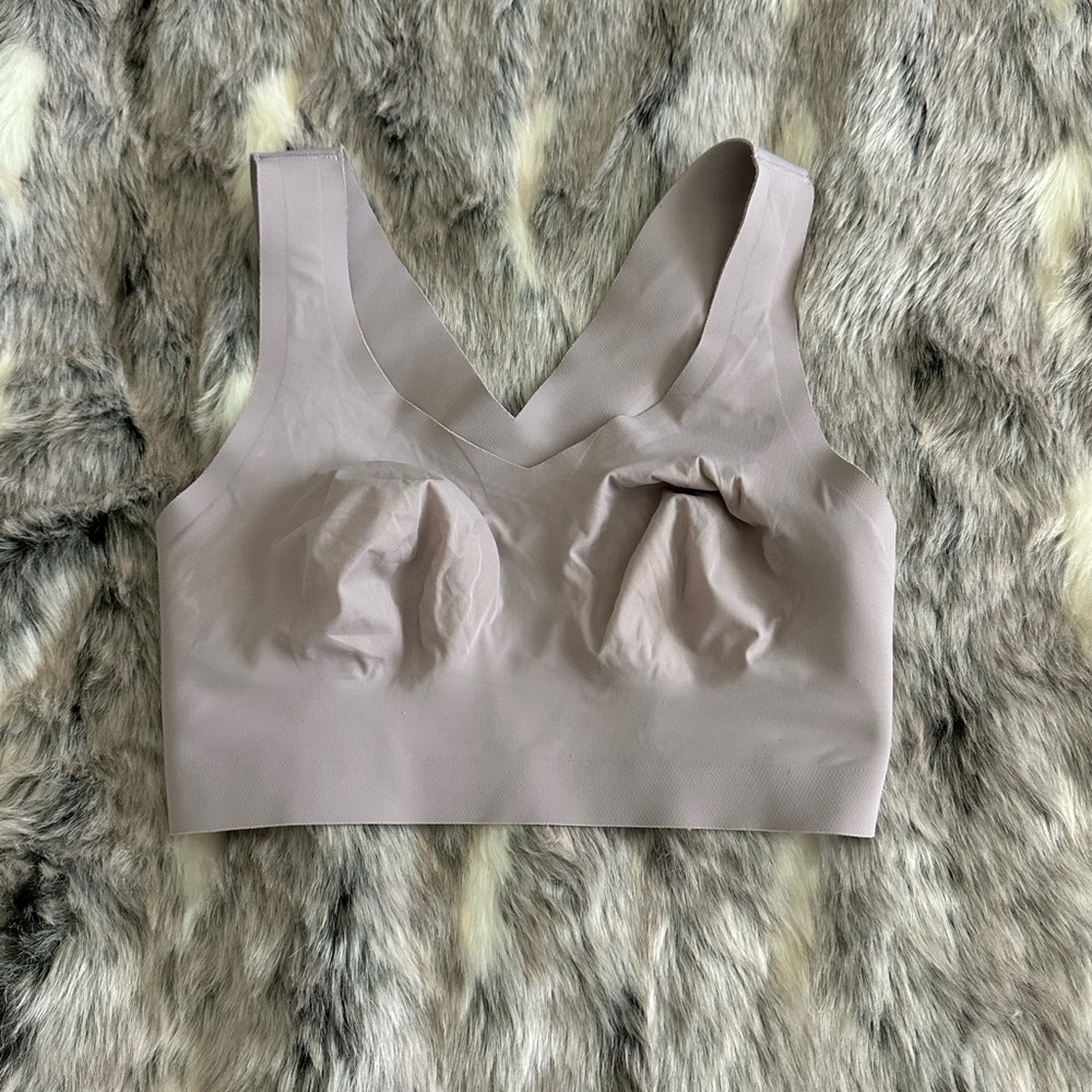 Evelyn and Bobbie Defy Bra light lavender sz XS